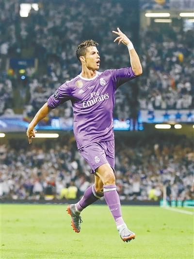 年轻选手在 年轻选手在